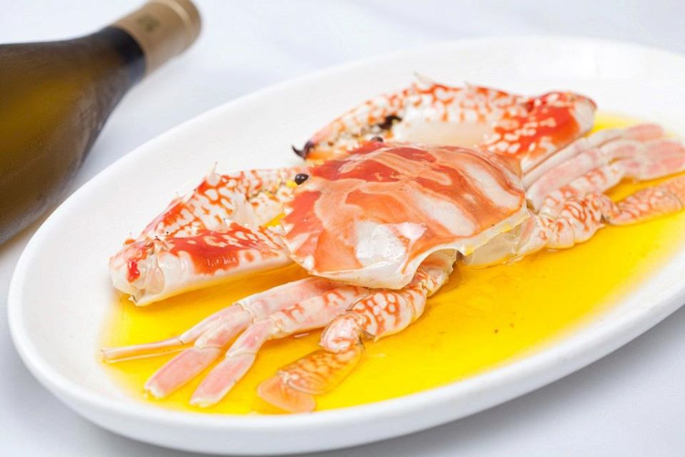 Steamed Fresh Flowery Crab from The Chairman
