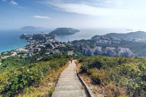 hiking guide to twin peaks and violet hill hong kong